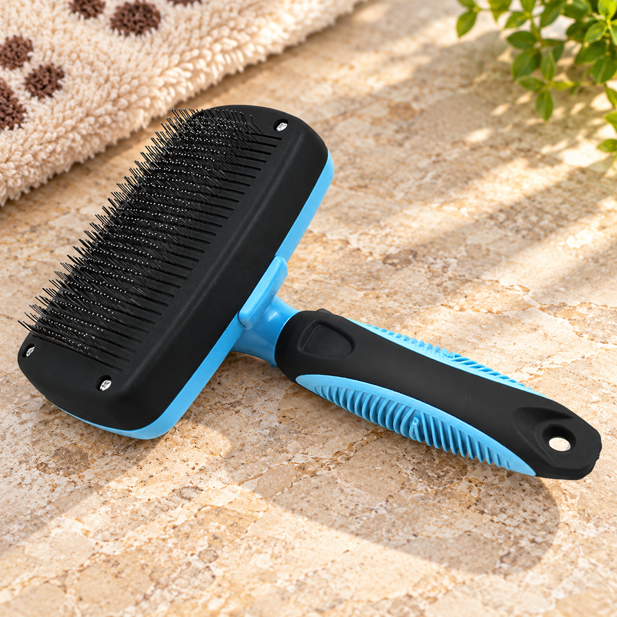 Retractable Slicker Brush